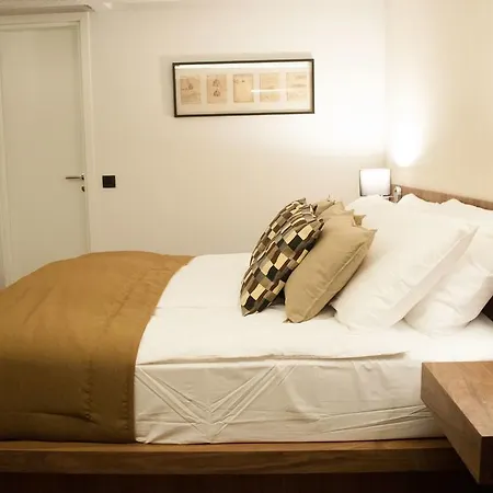 Nomad Luxury 4* بلغراد