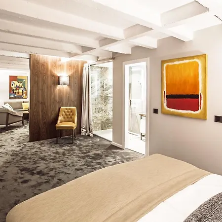 Nomad Luxury Βελιγράδι