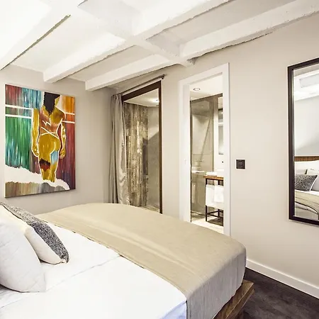 Nomad Luxury 4* بلغراد