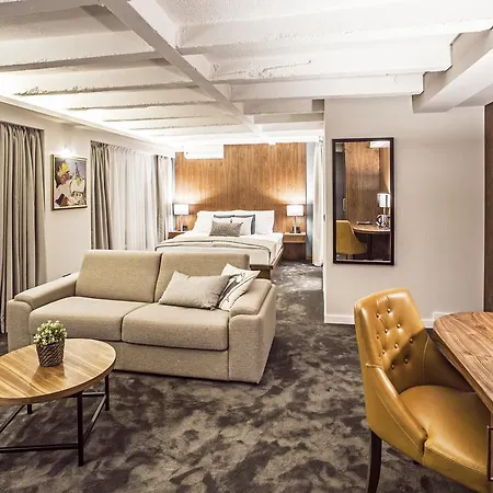 بيت ضيافة Nomad Luxury