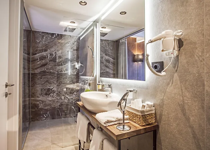 Pensión Nomad Luxury