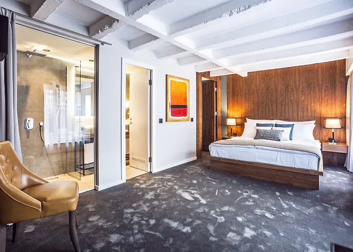 Pensión Nomad Luxury